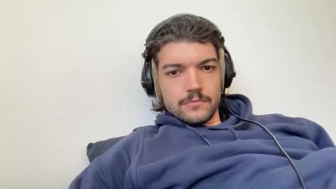 just_a_guy_with_a_big_cock online show from March 29, 2026, 8:25 am