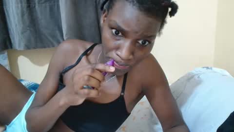 just ebonee online show from October 29, 2025, 6:15 am