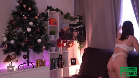 Snapshot of just_emmy chatting on December 17, 2024, 8:45 am just call me Emmy online show from December 17, 2024, 8:45 am