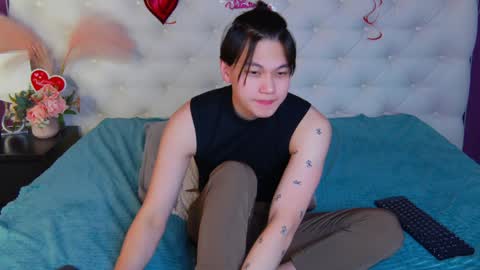 just_gay_ online show from February 26, 2025, 12:27 am