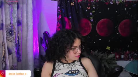 Snapshot of just_katiex chatting on January 11, 2025, 2:41 am Sofia online show from January 11, 2025, 2:41 am