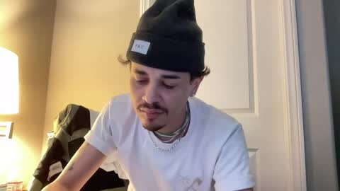 J online show from December 9, 2024, 2:56 am