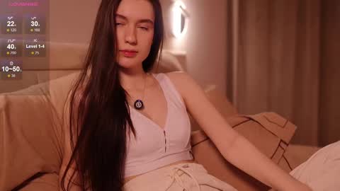 Snapshot of justbarbie_new_ chatting on March 3, 2025, 6:44 pm Katarina online show from March 3, 2025, 6:44 pm