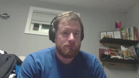 justformeandmyself1234 online show from November 16, 2025, 9:37 am