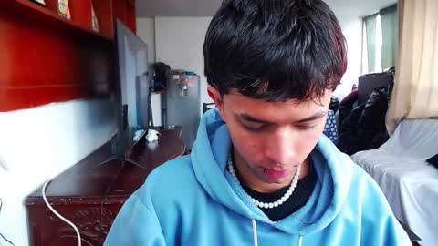 Justine online show from September 29, 2025, 5:51 pm