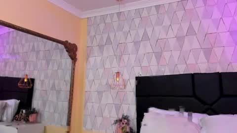 Snapshot of justineperry chatting on April 20, 2026, 4:04 am Justine online show from April 20, 2026, 4:04 am