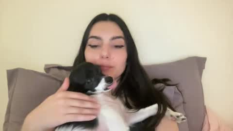 Snapshot of justjessiedirtygirl chatting on January 13, 2025, 7:32 am Jess online show from January 13, 2025, 7:32 am