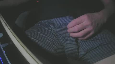 Justme39057 online show from March 1, 2025, 6:32 pm