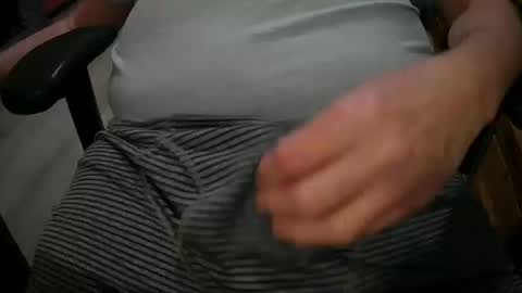 Justme39057 online show from October 10, 2025, 7:35 pm