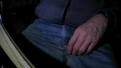 Justme39057 online show from November 3, 2025, 10:21 pm