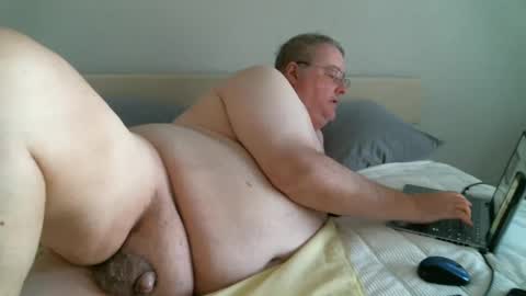 justmedm64 online show from January 9, 2025, 8:22 pm