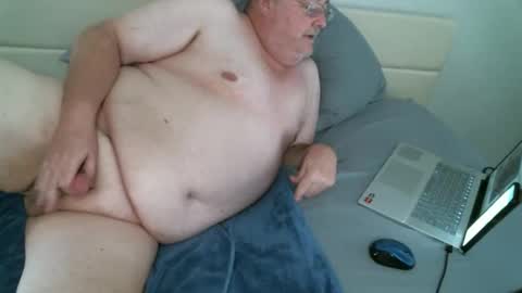 justmedm64 online show from January 12, 2026, 7:52 pm