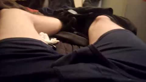 justwant2strokeit online show from December 22, 2025, 10:23 am