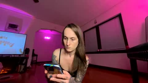 juustchloo online show from January 15, 2026, 4:06 am