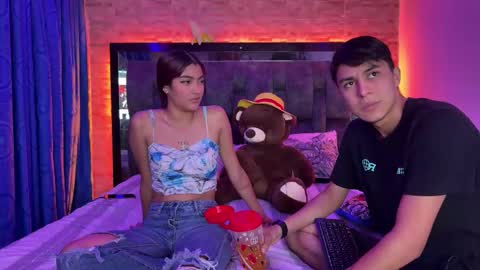 Snapshot of juva_ chatting on October 20, 2025, 11:27 pm Juan and friends online show from October 20, 2025, 11:27 pm