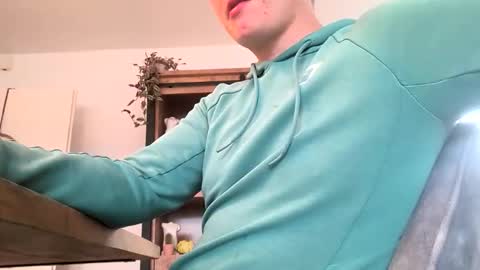 jwdick21 online show from October 22, 2025, 9:42 am