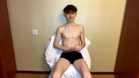 k1tty b0y online show from December 28, 2024, 2:54 am