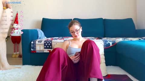 KITTY AND NICK Broadcast start time 10 am and 10 pm Moscow time online show from January 12, 2025, 9:08 am