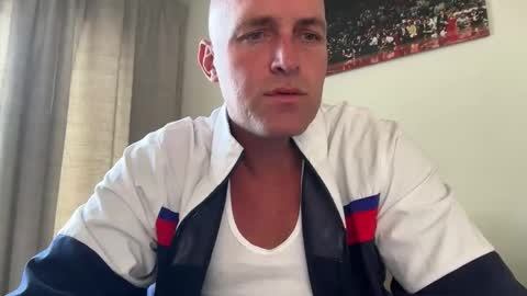 k2126k online show from April 22, 2026, 4:52 pm