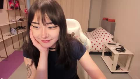 Kaoru online show from February 6, 2026, 9:12 am