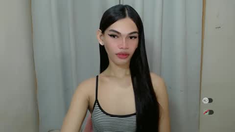 Snapshot of kaamy_dake chatting on January 18, 2025, 1:18 pm KAAMY online show from January 18, 2025, 1:18 pm