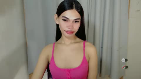 Snapshot of kaamy_dake chatting on February 18, 2025, 3:32 pm KAAMY online show from February 18, 2025, 3:32 pm