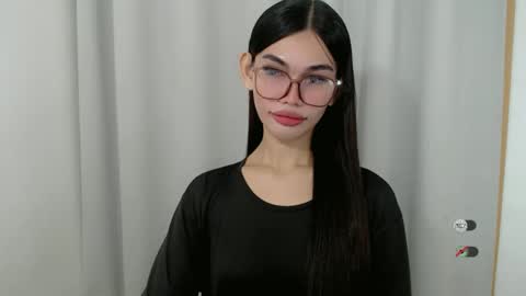 Snapshot of kaamy_dake chatting on October 31, 2025, 3:24 pm KAAMY online show from October 31, 2025, 3:24 pm