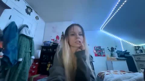 Snapshot of kacikush chatting on February 21, 2026, 11:33 am kacikush online show from February 21, 2026, 11:33 am