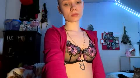 Snapshot of kacikush chatting on February 24, 2026, 8:12 am kacikush online show from February 24, 2026, 8:12 am