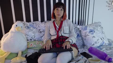 Snapshot of kad_kad chatting on December 27, 2024, 7:35 pm Kanela online show from December 27, 2024, 7:35 pm