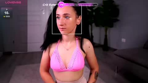 Kylei online show from September 29, 2025, 3:44 am