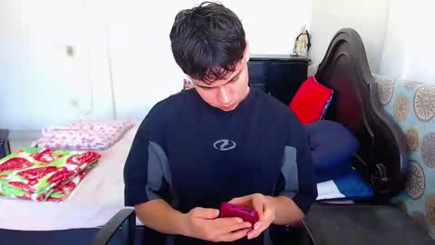 Snapshot of kafer_1022 chatting on February 5, 2026, 2:43 pm kafer online show from February 5, 2026, 2:43 pm