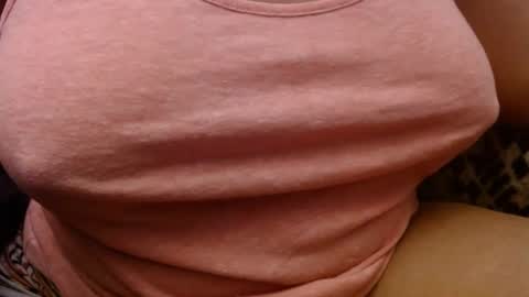 Snapshot of kai_rayne chatting on December 10, 2024, 11:43 am Kai online show from December 10, 2024, 11:43 am