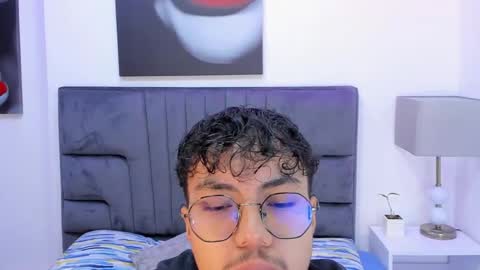 kai_storn online show from May 12, 2026, 11:07 am