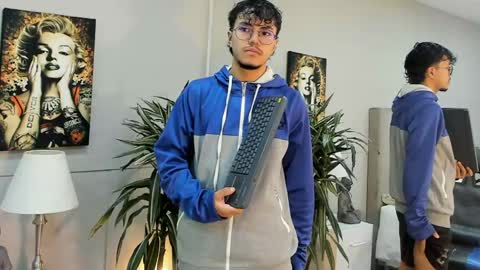 kai_storn online show from May 19, 2026, 10:43 am