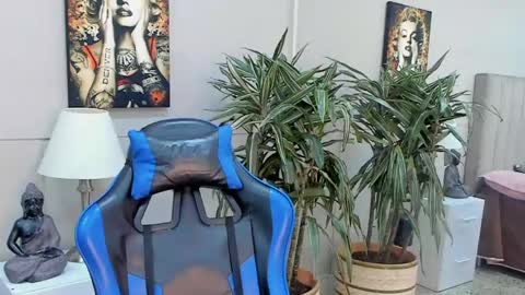kai_storn online show from May 23, 2026, 11:03 am