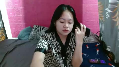 kaiitsx online show from December 25, 2024, 1:19 pm