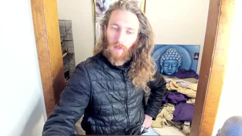 Snapshot of kaiku77 chatting on December 21, 2024, 8:32 pm Kaiku77 online show from December 21, 2024, 8:32 pm