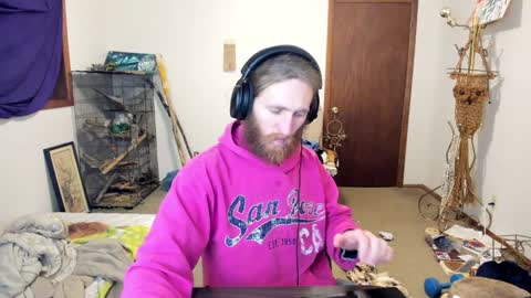 Snapshot of kaiku77 chatting on January 11, 2025, 10:29 am Kaiku77 online show from January 11, 2025, 10:29 am