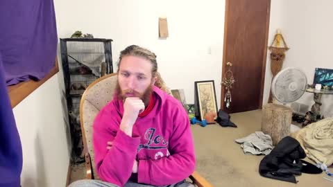 Snapshot of kaiku77 chatting on January 21, 2025, 10:41 pm Kaiku77 online show from January 21, 2025, 10:41 pm