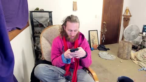 Snapshot of kaiku77 chatting on January 22, 2025, 2:48 am Kaiku77 online show from January 22, 2025, 2:48 am