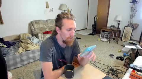 Snapshot of kaiku77 chatting on September 16, 2025, 5:36 pm Kaiku77 online show from September 16, 2025, 5:36 pm