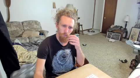 Snapshot of kaiku77 chatting on September 22, 2025, 4:47 am Kaiku77 online show from September 22, 2025, 4:47 am