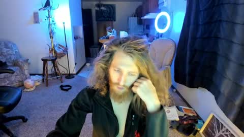 Snapshot of kaiku77 chatting on November 6, 2025, 7:31 am Kaiku77 online show from November 6, 2025, 7:31 am