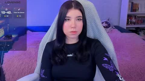 Kailey NONUDE online show from December 5, 2024, 3:28 pm