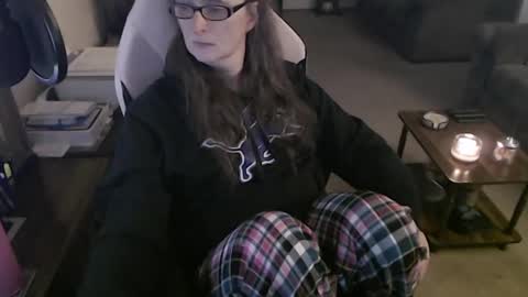 Snapshot of kait331 chatting on January 5, 2025, 1:03 am Camprincess331 online show from January 5, 2025, 1:03 am