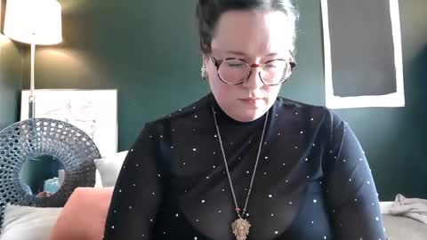 Snapshot of kaitrosss chatting on March 2, 2026, 7:21 pm kaitrosss online show from March 2, 2026, 7:21 pm