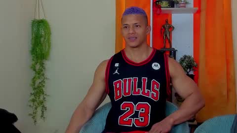 Snapshot of kale_tomson chatting on February 18, 2025, 4:37 pm kale thomson online show from February 18, 2025, 4:37 pm