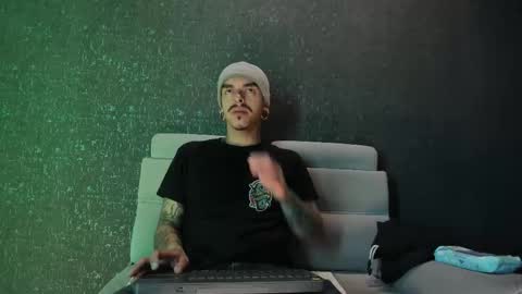 Kale online show from November 8, 2025, 11:21 am