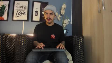 Kale online show from December 3, 2025, 10:57 am